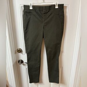 Natural Reflections Women's Dark Olive Jeggings